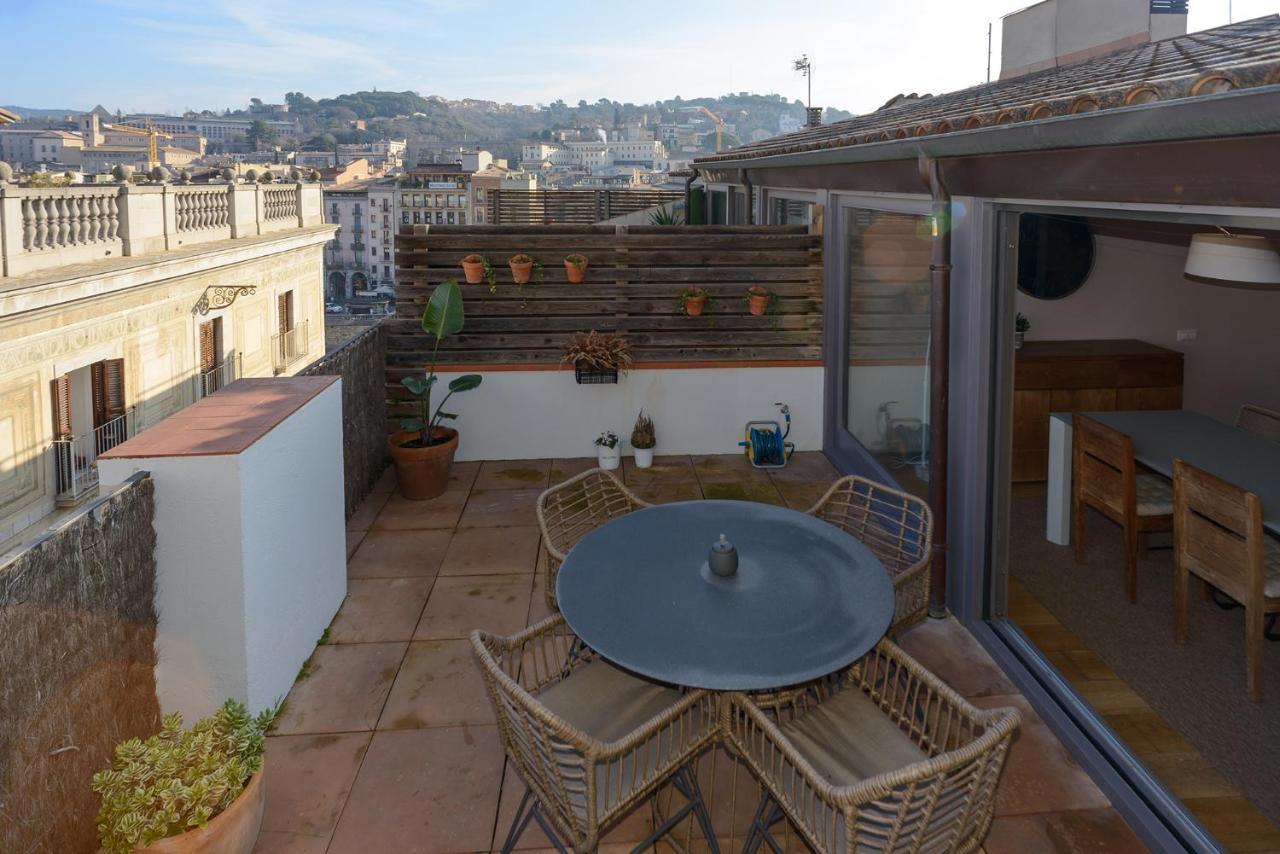USC Carrer Nou Atico Girona Exterior foto